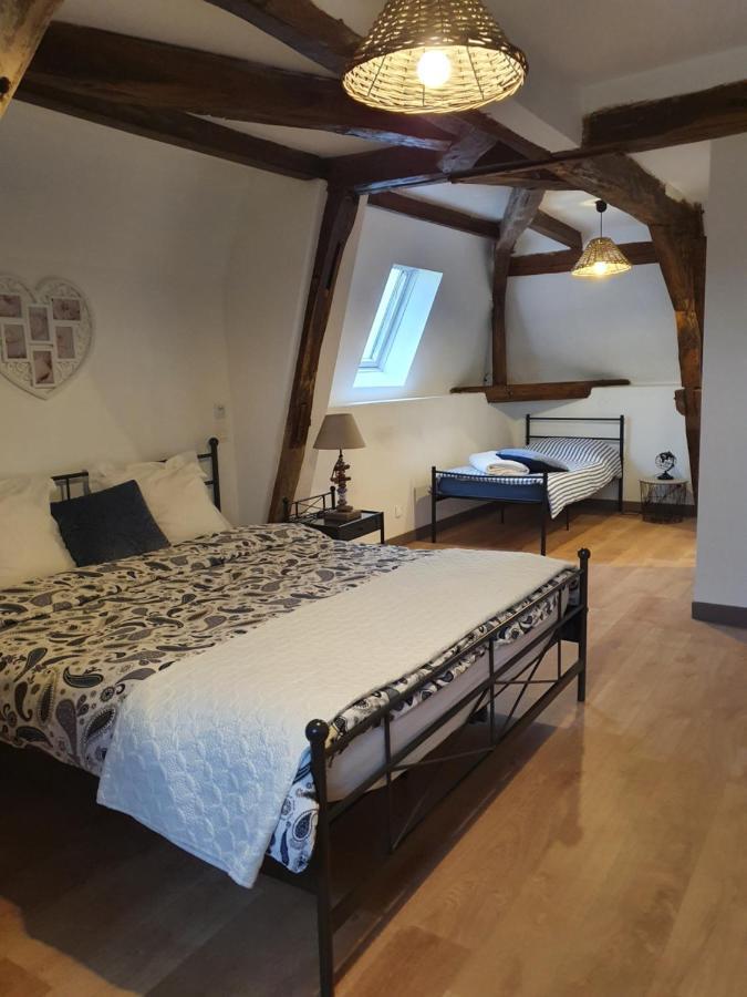 Au Petit Paradis Sainte-Gauburge-Sainte-Colombe 外观 照片