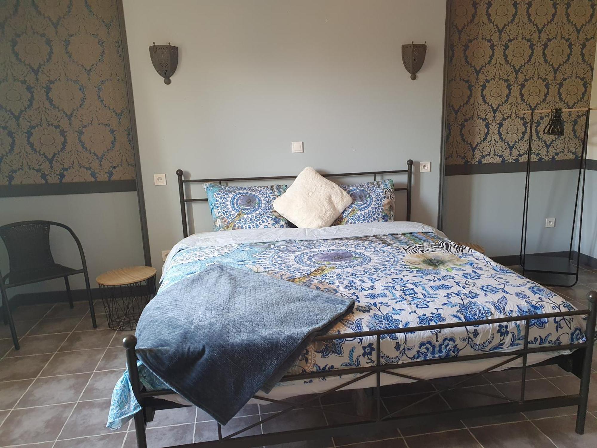 Au Petit Paradis Sainte-Gauburge-Sainte-Colombe 客房 照片